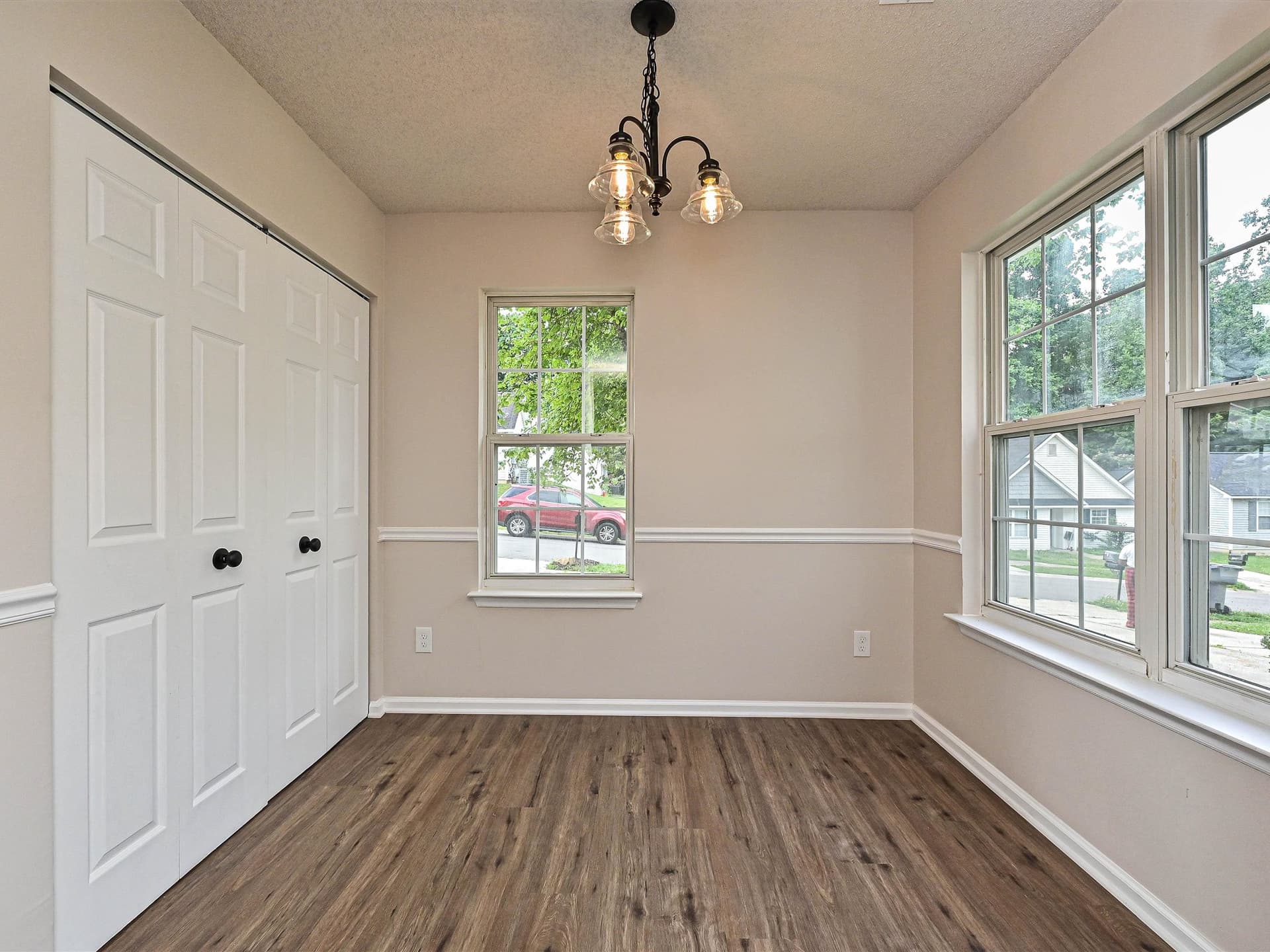 3629 Silver Ore Ln Dining Area