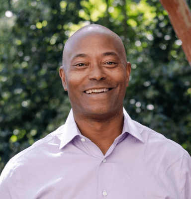 Bryant Owens Headshot