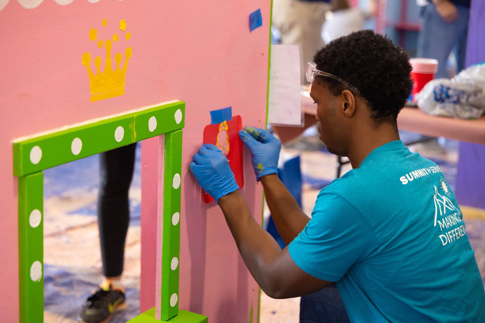 Operation Playhouse 2025 Volunteer